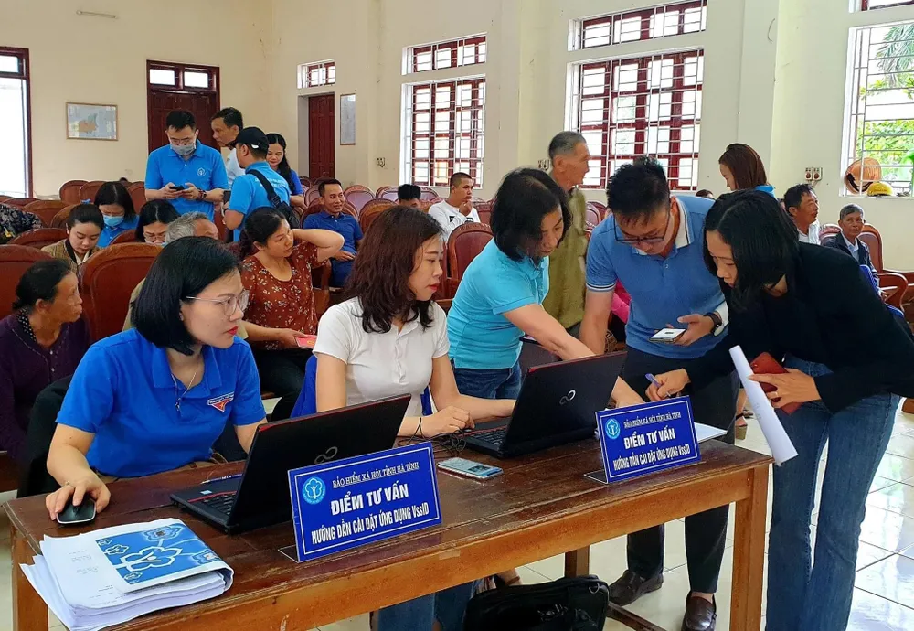 BHXH tỉnh Hải Dương tư vấn cho người lao động về các thủ tục BHXH BHXH tỉnh Hải Dương tư vấn cho người lao động về các thủ tục BHXH