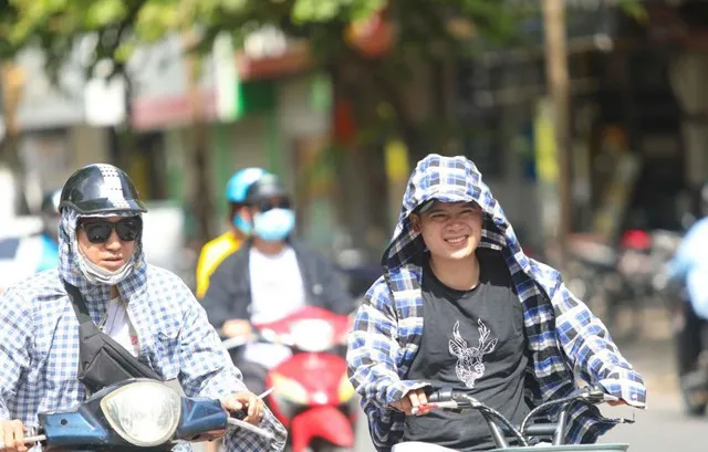 Nắng nóng sắp diễn ra khốc liệt ở miền Bắc và sẽ dịu dần ở miền Nam từ giữa tháng 5