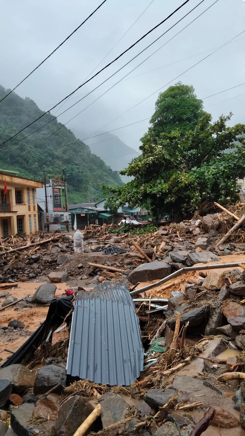 Thiên tai xảy ra tại huyện Mù Cang Chải (Yên Bái) trong tháng 8-2023. Cảnh báo thiên tai gia tăng khi có bão