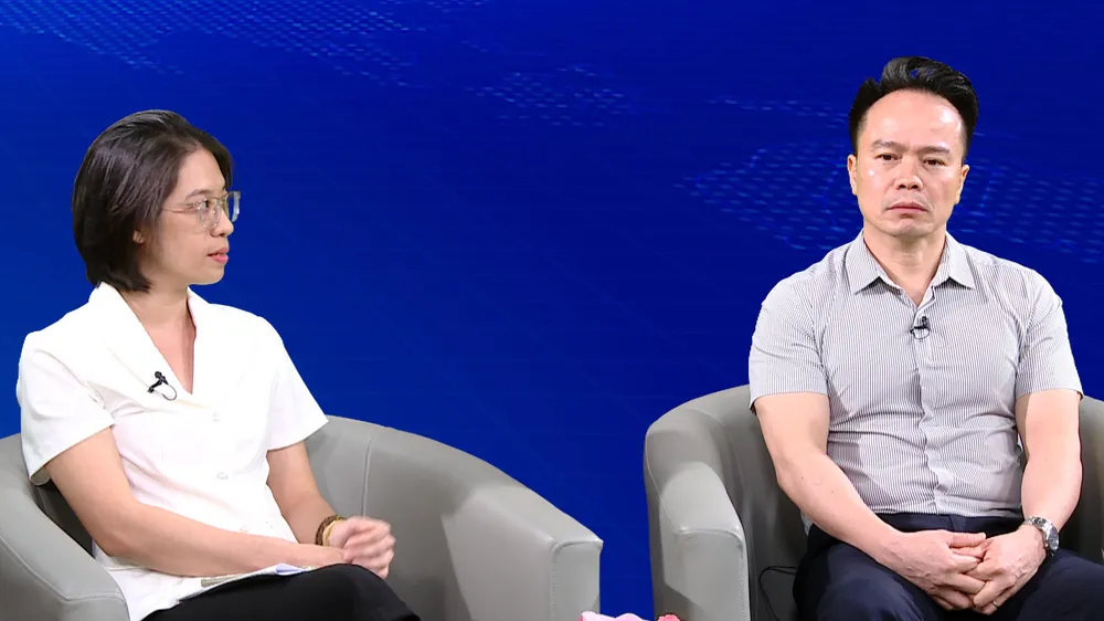 Các chuyên gia tại cuộc tọa đàm Các chuyên gia tại cuộc tọa đàm