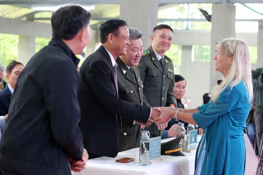 Lễ khánh thành có sự tham dự của lãnh đạo Cục Kiểm lâm (Bộ NN-PTNT) Lễ khánh thành có sự tham dự của lãnh đạo Cục Kiểm lâm (Bộ NN-PTNT)