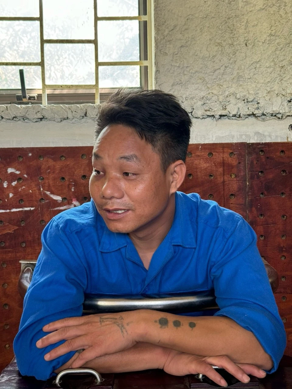 Đối tượng Deng Fuqiang. Ảnh: Công an tỉnh Lai Châu cung cấp IMG_8577.jpeg