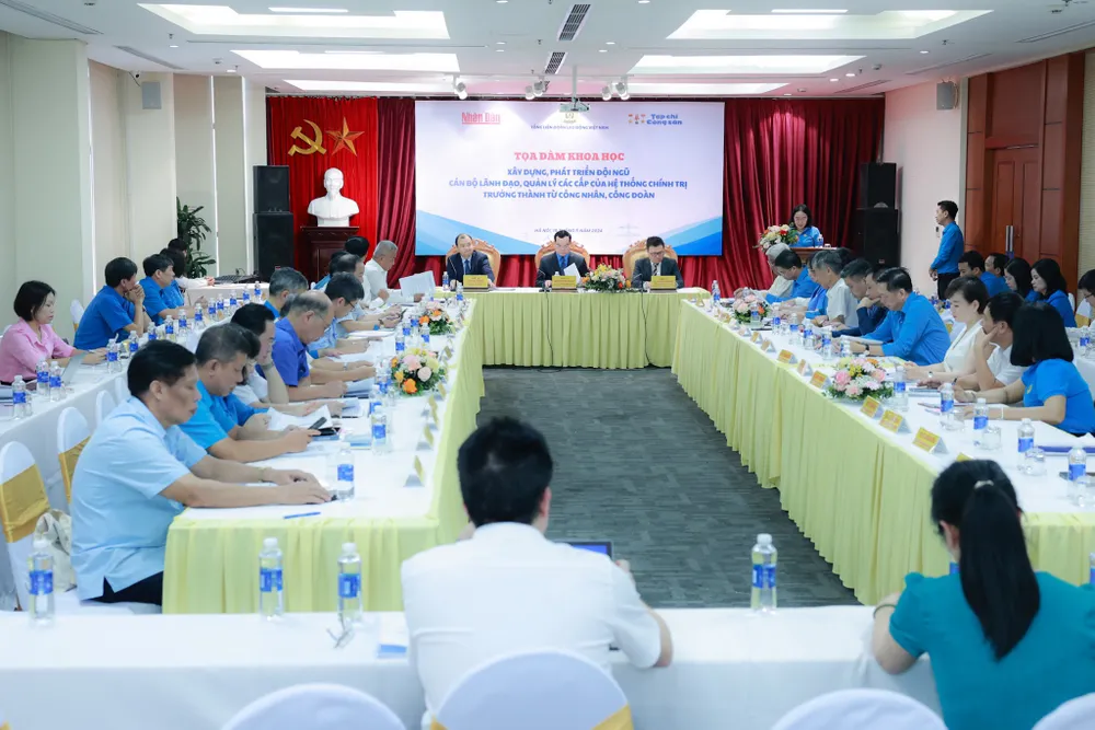 Cuộc tọa đàm tại Hà Nội sáng 19-5 IMG_9259.jpeg