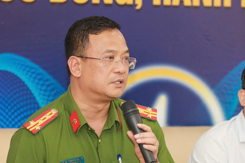 Đại tá Phạm Trung Hiếu, Trưởng phòng Cảnh sát PCCC-CNCH, Công an TP Hà Nội IMG_8474.jpeg