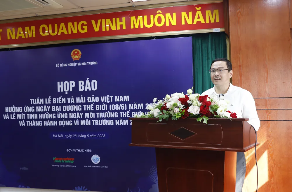 Ông Nguyễn Ngọc Thạch, Tổng Biên tập Báo Nông nghiệp và Môi trường phát biểu BaoNNMT_20250528_Hopbao_7.jpeg