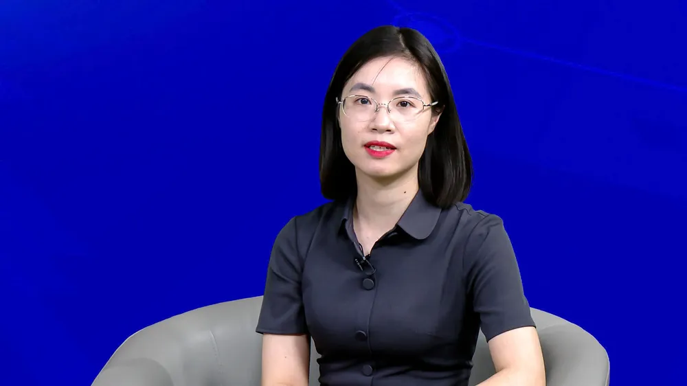 Bà Đặng Hồng Nhung, đại diện Cục Xuất nhập khẩu Bà Đặng Hồng Nhung.jpeg