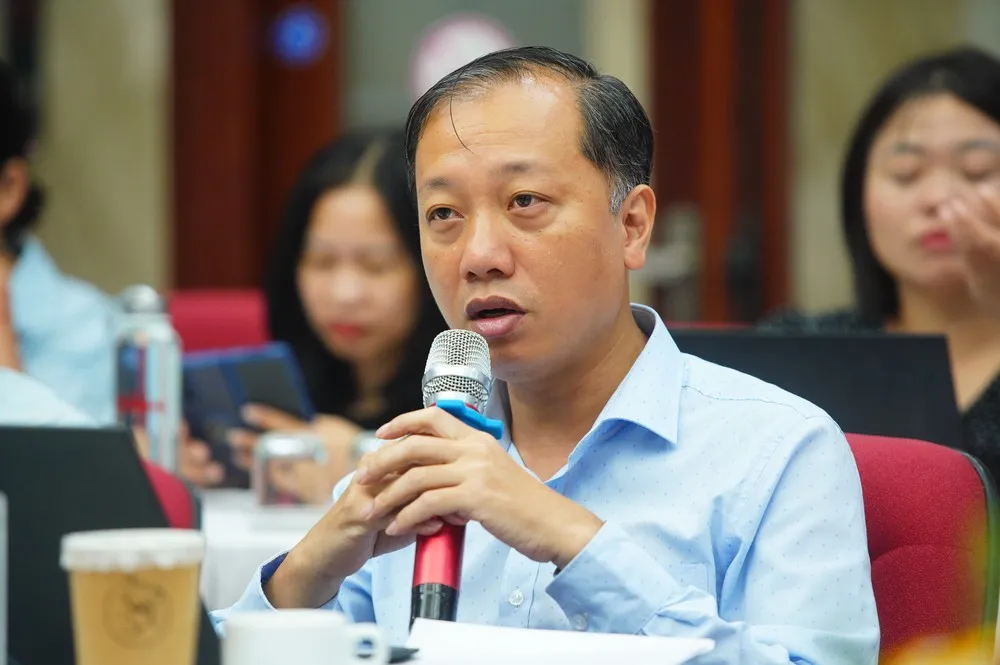 Phó Cục trưởng Cục Trồng trọt và Bảo vệ thực vật Nguyễn Quang Hiếu phát biểu tại diễn đàn ngày 10-6 IMG_9613.jpeg