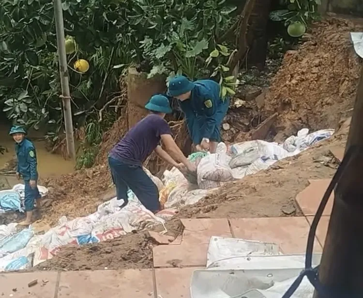 تعاملت السلطات في مقاطعة باك نينه على وجه السرعة مع الحادثة التي وقعت قرب سد نهر كاو. الصورة: مساهم. IMG_0129.jpeg