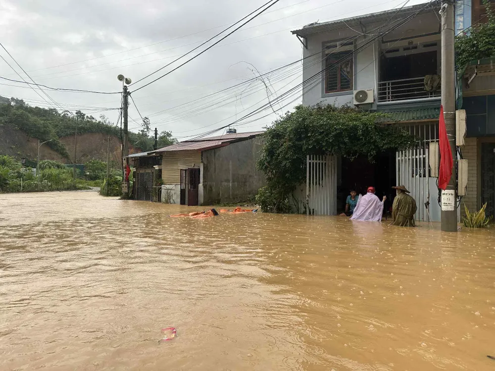 Mưa gây ngập nhiều ngôi nhà tại khu vực Bắc Kạn (tỉnh Thái Nguyên) IMG_1509.jpeg