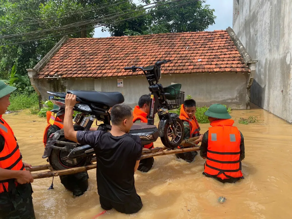 Ngày 22-8, hàng loạt thôn xóm ở xã Hữu Lũng (tỉnh Lạng Sơn) vẫn ngập nặng do cơn mưa ngày 21-8 IMG_1559.jpeg