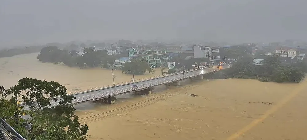 Nước lũ đang lên rất nhanh, Bộ Nông nghiệp và Môi trường cảnh báo nguy cơ lũ đặc biệt lớn ở miền Bắc IMG_3256.jpeg