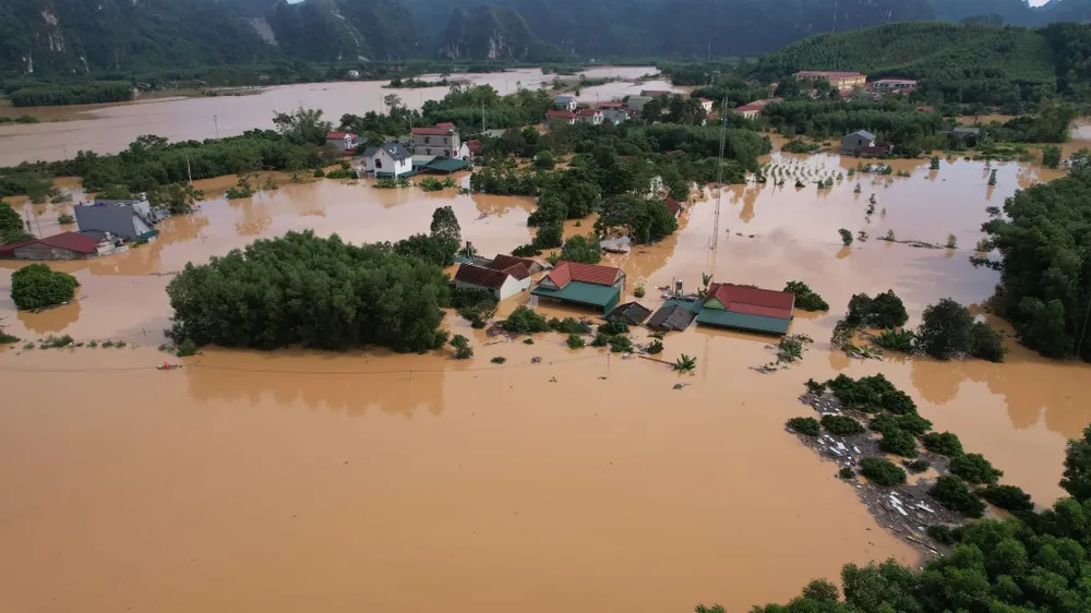 Mênh mông nước lũ ở tỉnh Lạng Sơn, thiệt hại sơ bộ 150 tỷ đồng. Ảnh: TRƯỜNG GIANG