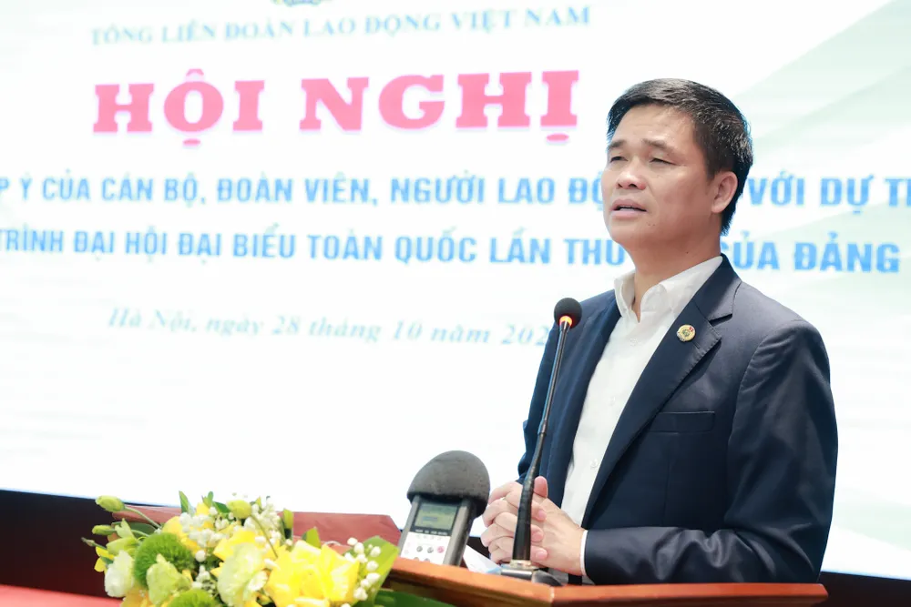 Ông Ngọ Duy Hiểu phát biểu ý kiến tại hội nghị 560b3aa51729e8721658757b9c1b99cf.jpeg