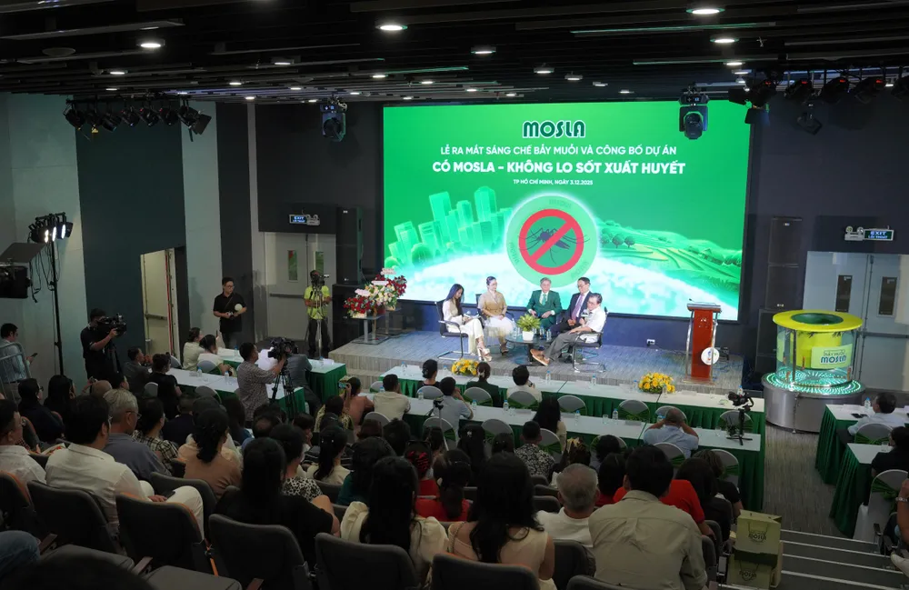 Toàn cảnh sự kiện ra mắt bẫy muỗi Mosla và công bố dự án Có Mosla Không lo sốt xuất huyết ngày 3.12.2025.JPG