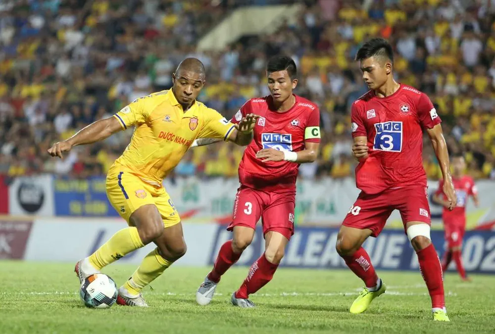 5 điểm nhấn của vòng 11 ảnh 1