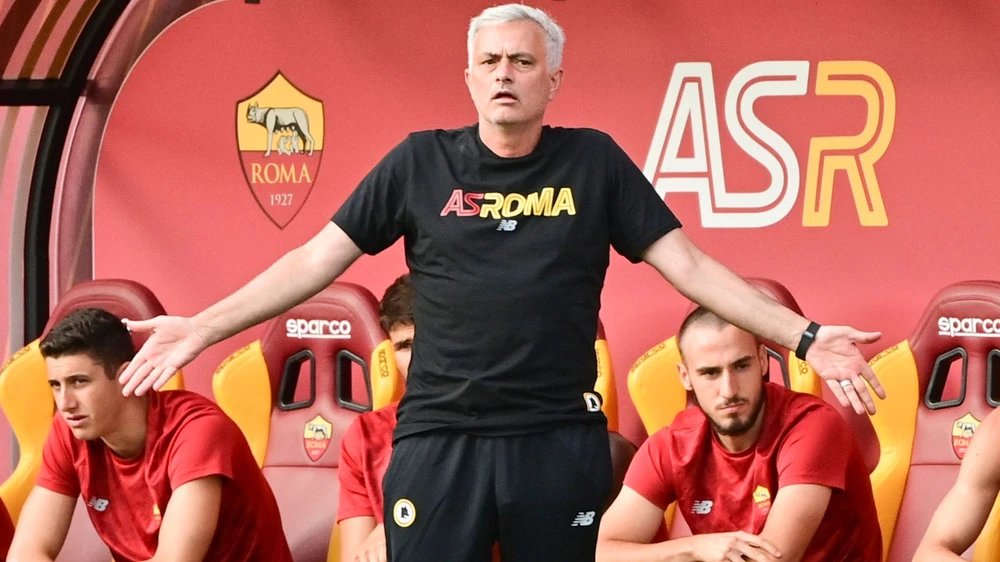 Mourinho - Lần kiêu hãnh cuối cùng?