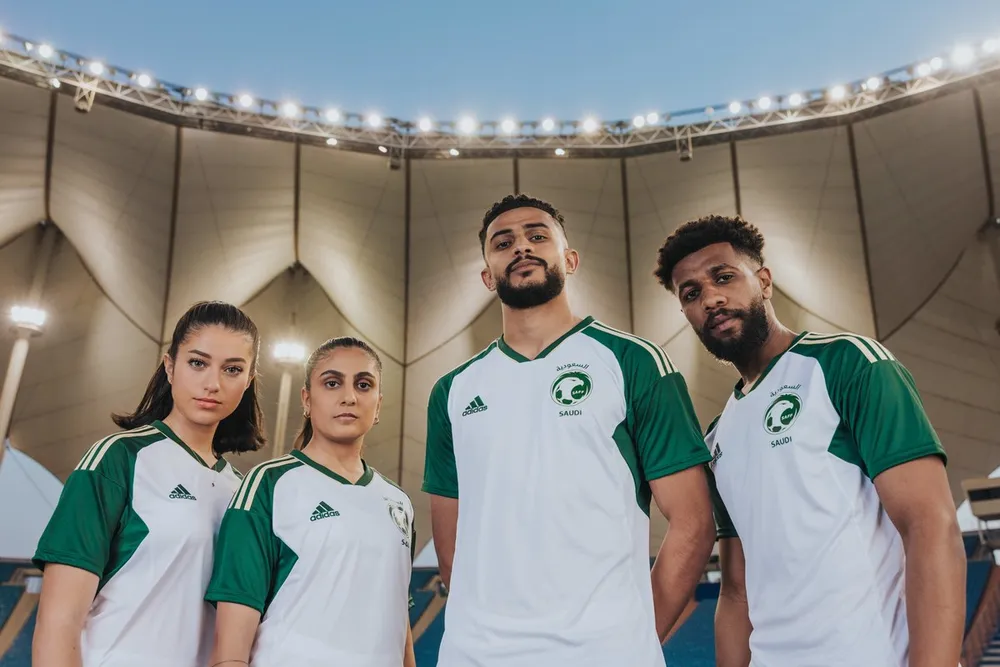 Khi nào thì Saudi Arabia mới thôi làm chao đảo thị trường chuyển nhượng
