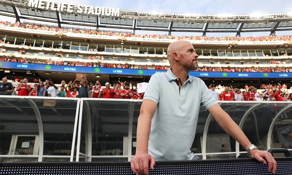 HLV Erik ten Hag: 'Khi tôi đến Man.United, chẳng có tiêu chuẩn nào đúng cả' 