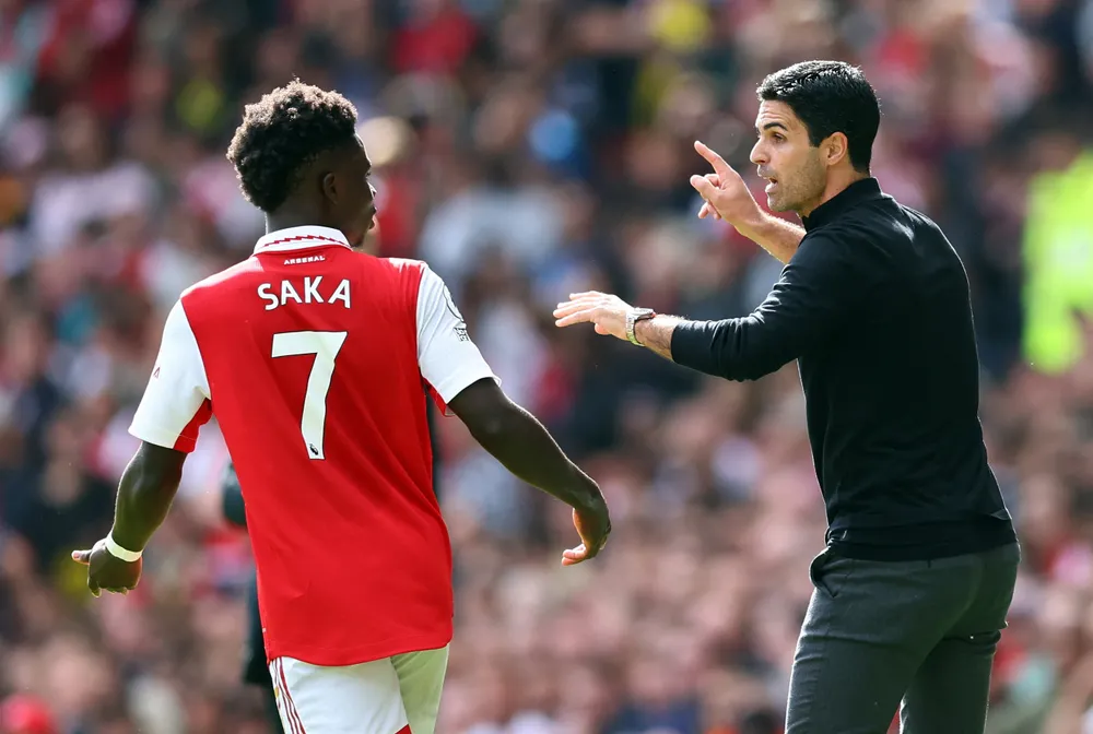 Nếu đá như trận thua West Ham, thì Arsenal không thể là nhà vô địch cuối mùa