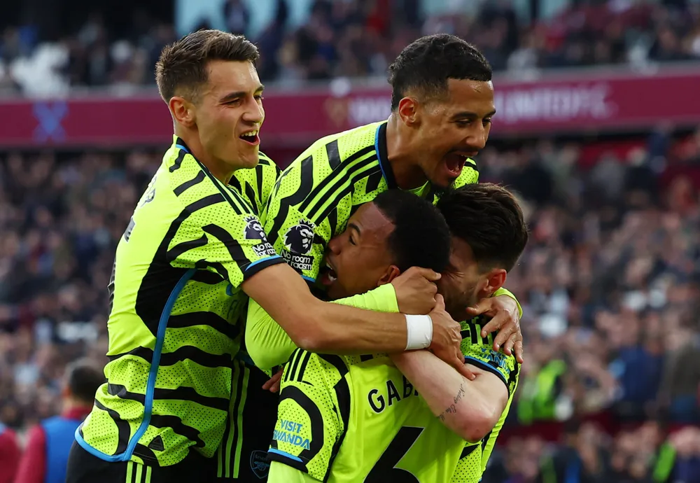 Đã đến lúc Arsenal phải “nổ” tưng bừng
