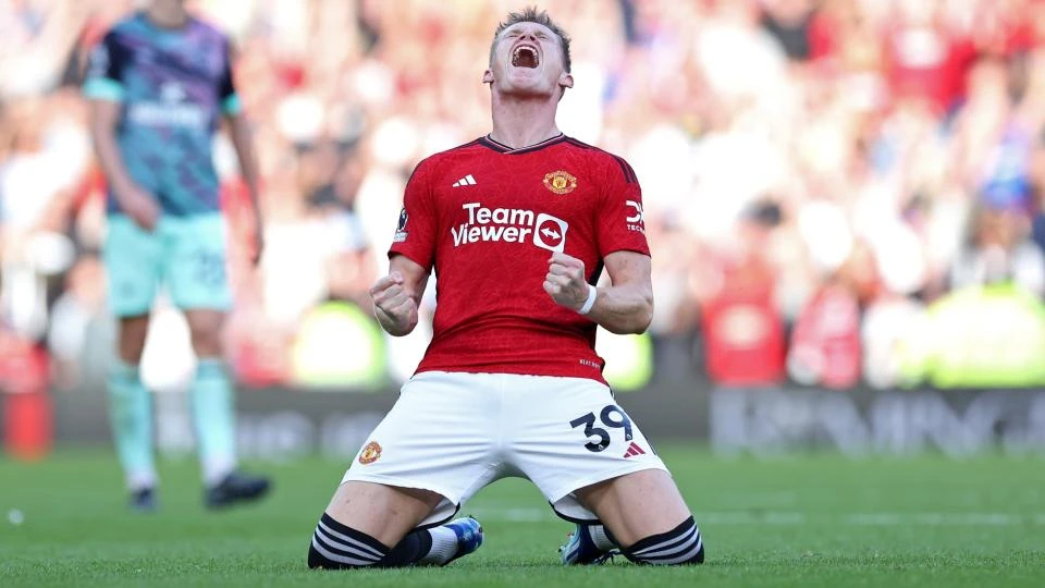 Man United và “ca khó” mang tên McTominay