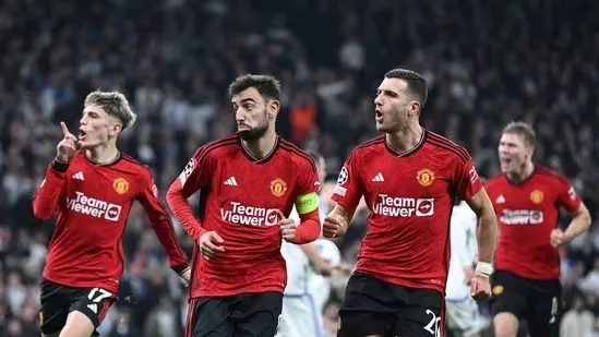 TOPSHOT-FBL-EUR-C1-COPENHAGEN-MAN-UTD-8_1699498629948_1699499021979.jpg