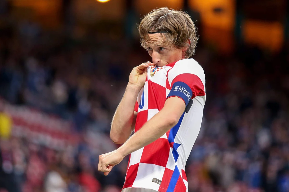 Luka Modric - người đi giữa lằn ranh dân tộc Croatia