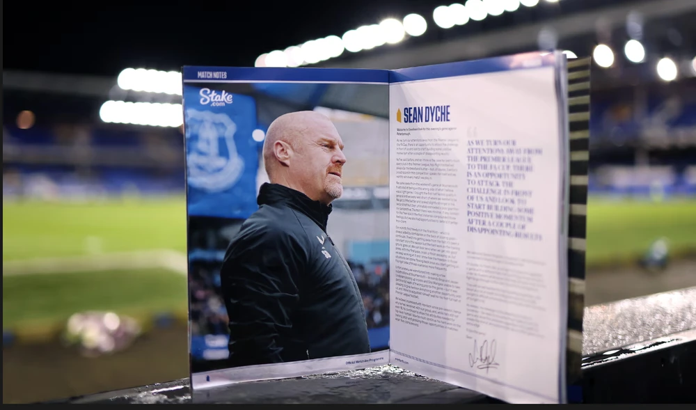 Sa thải Dyche khiến nhu cầu trụ hạng của Everton trở nên cấp thiết hơn và họ chọn David Moyes