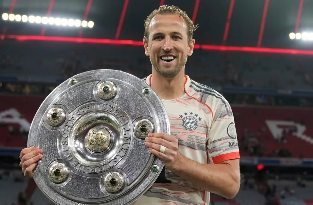 Harry Kane và đĩa bạc Bundesliga