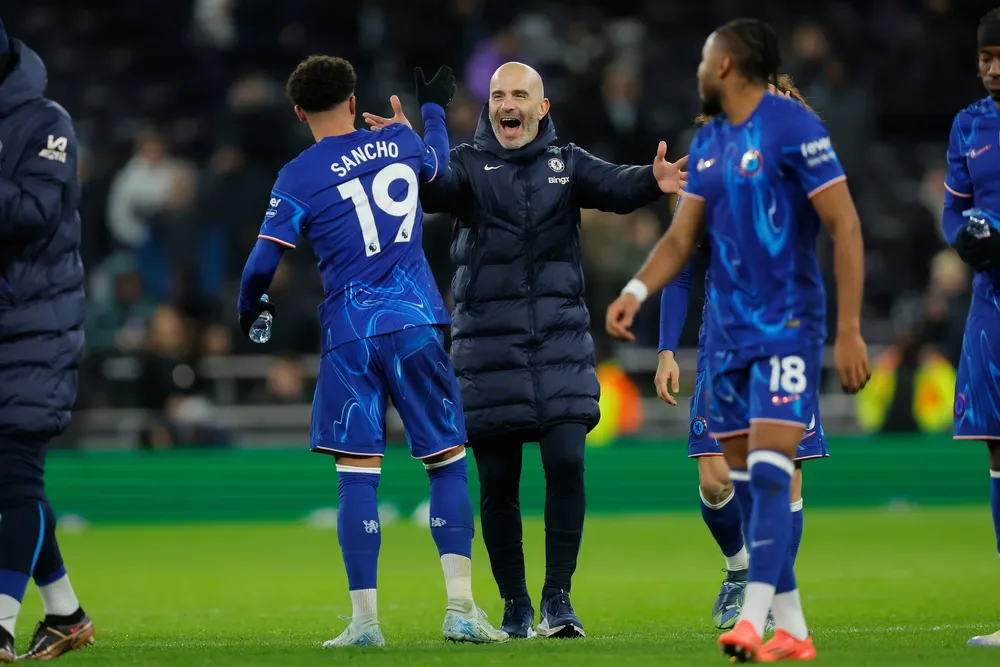 Những dấu hiệu ban đầu tại Chelsea rất tích cực với Jadon Sancho và Enzo Maresca sau bàn thắng trước Spurs. Ảnh: Tom Jenkins/The Guardian 5325.jpg