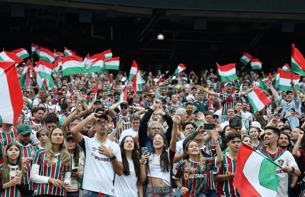 Người hâm mộ Fluminense ồn ào và cuồng nhiệt trong trận hòa của đội nhà với Dortmund. Ảnh: Elsa/Fifa/Getty Images 5053.jpg
