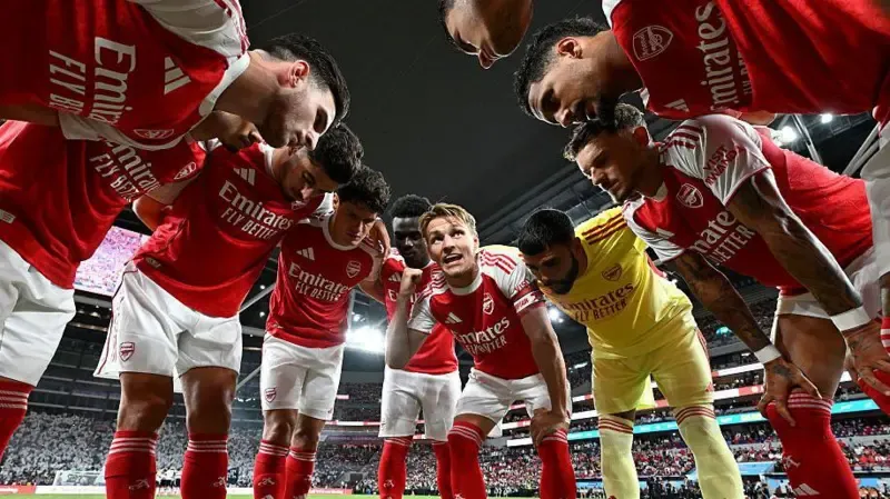 Thấy gì từ chuyến du đấu của Arsenal tại châu Á