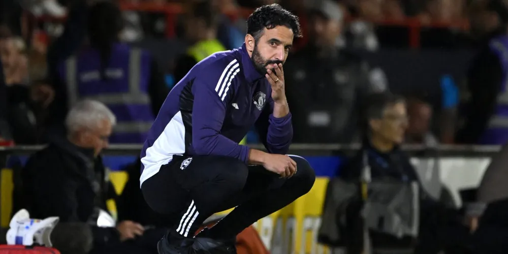 Bị đánh bại, bối rối, và mất phương hướng: Man United và Ruben Amorim sẽ đi đâu từ đây?