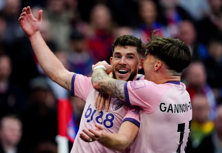 Bournemouth vẫn bay cao bất chấp đã bán nhiều cầu thủ chủ chốt