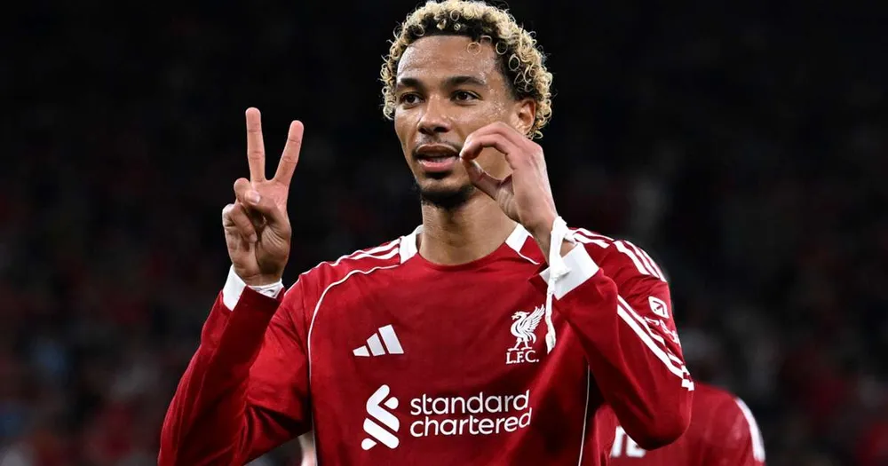 Hugo Ekitike: từ bài học 'Tam tấu PSG' thành tiền đạo hàng đầu Liverpool