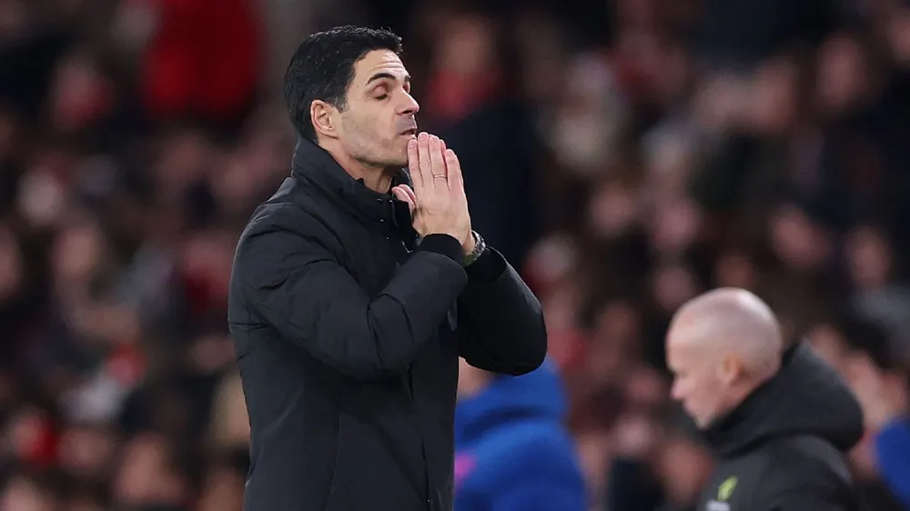 Arsenal và cơn "co giật tâm lý" trước áp lực