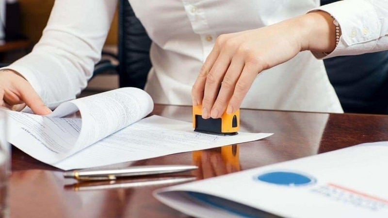 公证定金合同会带来很多优点。