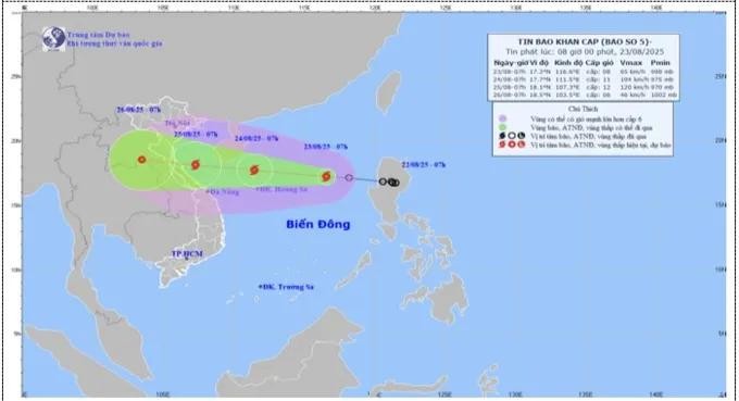 国家气象水文预报中心于8月23日上午8时更新的5号台风预报图。