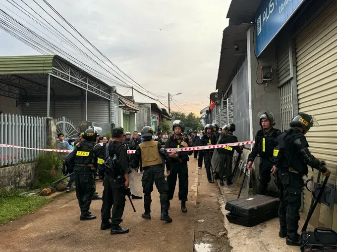 职能力量正在封锁现场，以调查事件。 