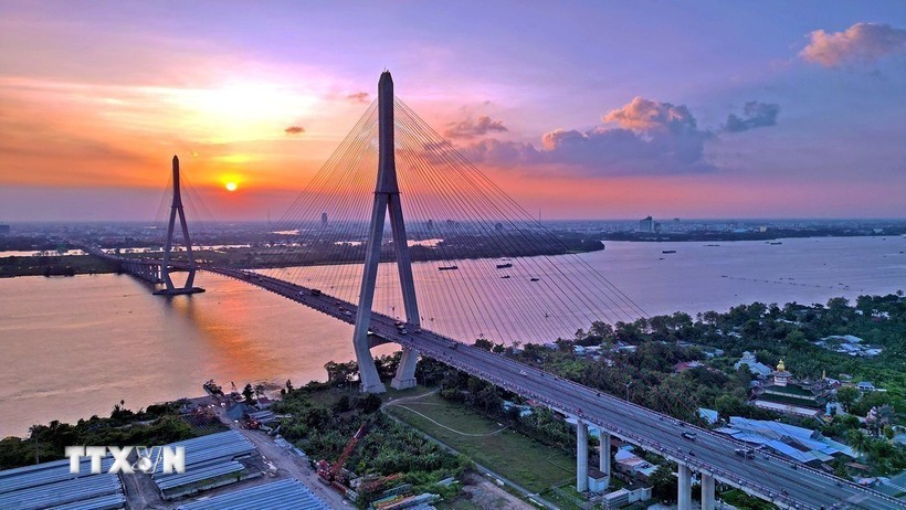 日本政府援建的芹苴桥。