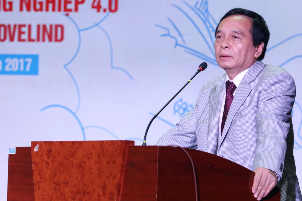 Đại học đầu tiên đẩy mạnh nghiên cứu - đào tạo - sản xuất ảnh 1 Đại học đầu tiên đẩy mạnh nghiên cứu - đào tạo - sản xuất ảnh 1