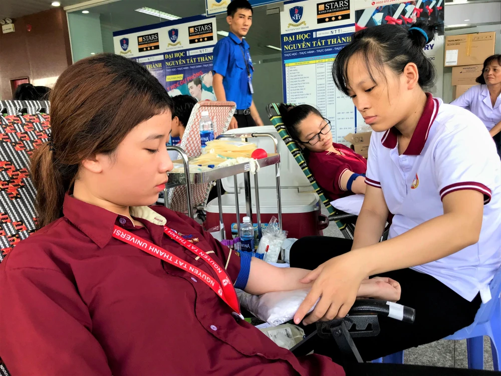 Trường ĐH Nguyễn Tất Thành hiến tặng hơn 2.000 đơn vị máu mỗi năm ảnh 1 Trường ĐH Nguyễn Tất Thành hiến tặng hơn 2.000 đơn vị máu mỗi năm ảnh 1