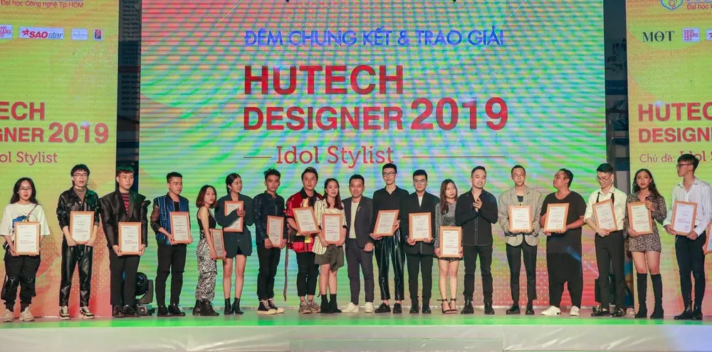 Trao giải chung kết cuộc thi Thiết kế thời trang HUTECH Designer 2019 ảnh 2