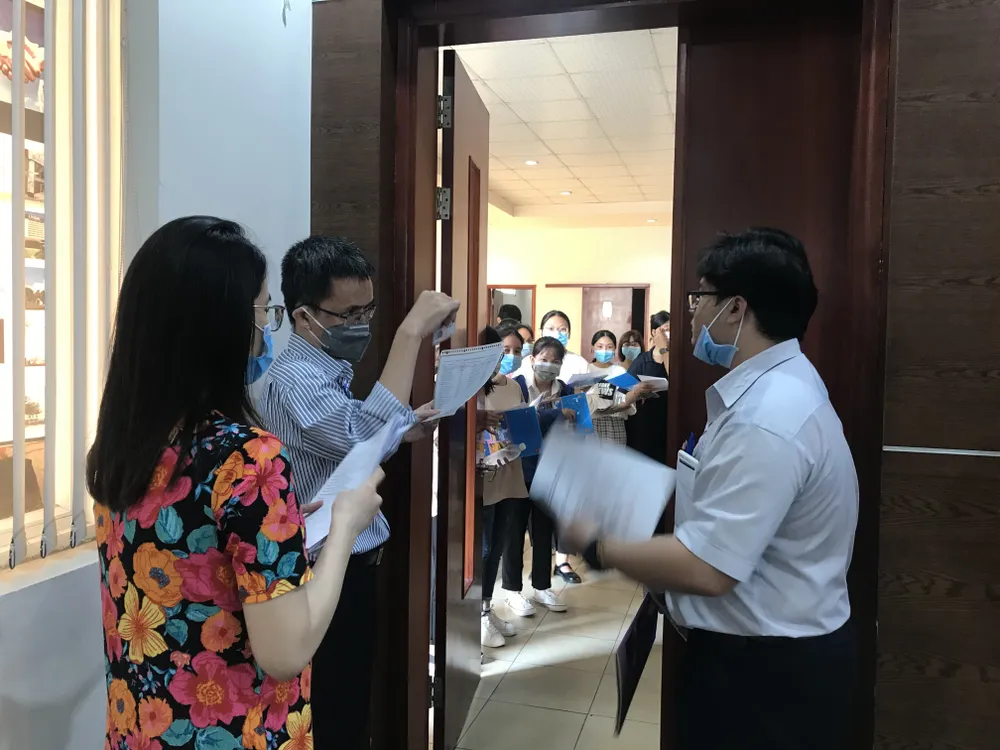 Thí sinh dự thi đánh giá năng lực đợt 1 cao kỷ lục  ảnh 3