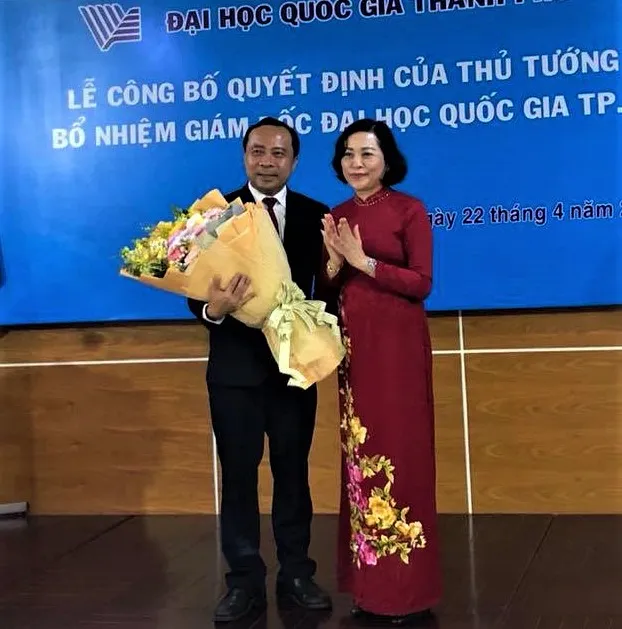 Trao quyết định bổ nhiệm ông Vũ Hải Quân làm Giám đốc Đại học Quốc gia TPHCM ảnh 3 Trao quyết định bổ nhiệm ông Vũ Hải Quân làm Giám đốc Đại học Quốc gia TPHCM ảnh 3