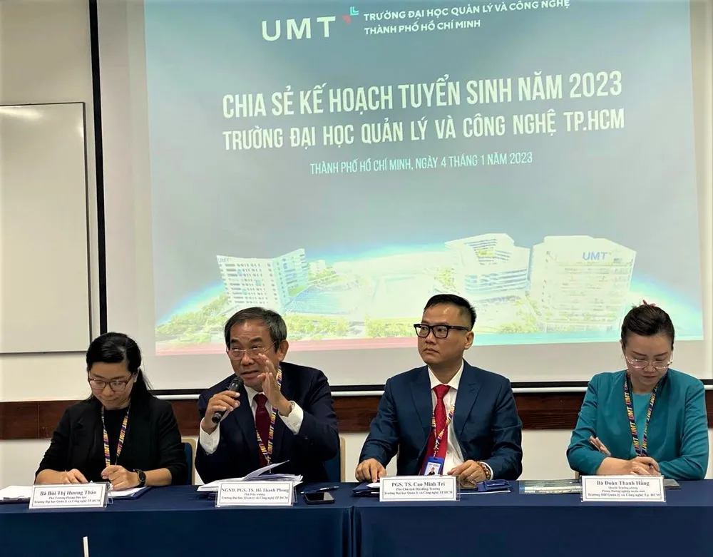 Ban Giám hiệu Trường ĐH Quản lý và Công nghệ TPHCM công bố thông tin tuyển sinh và chính sách học bổng năm 2023 Ban Giám hiệu Trường ĐH Quản lý và Công nghệ TPHCM công bố thông tin tuyển sinh và chính sách học bổng năm 2023