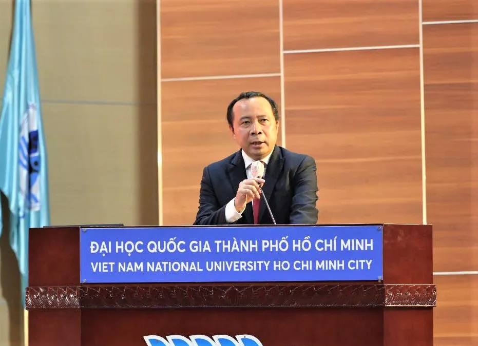 PGS-TS Vũ Hải Quân, Giám đốc Đại học Quốc gia TPHCM phát biểu tại hội nghị