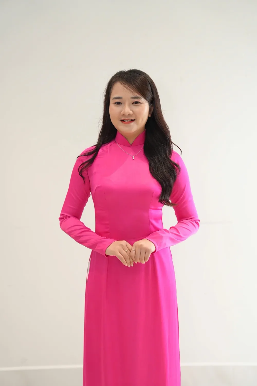 Bà Trần Thị Như Quỳnh, Phó Giám đốc Trung tâm Tư vấn tuyển sinh (Trường ĐH Văn Hiến) Th.S TRẦN THỊ NHƯ QUỲNH, Phó giàm đốc Trung tâm Tư vấn tuyển sinh (Trường ĐH Văn Hiến).jpg