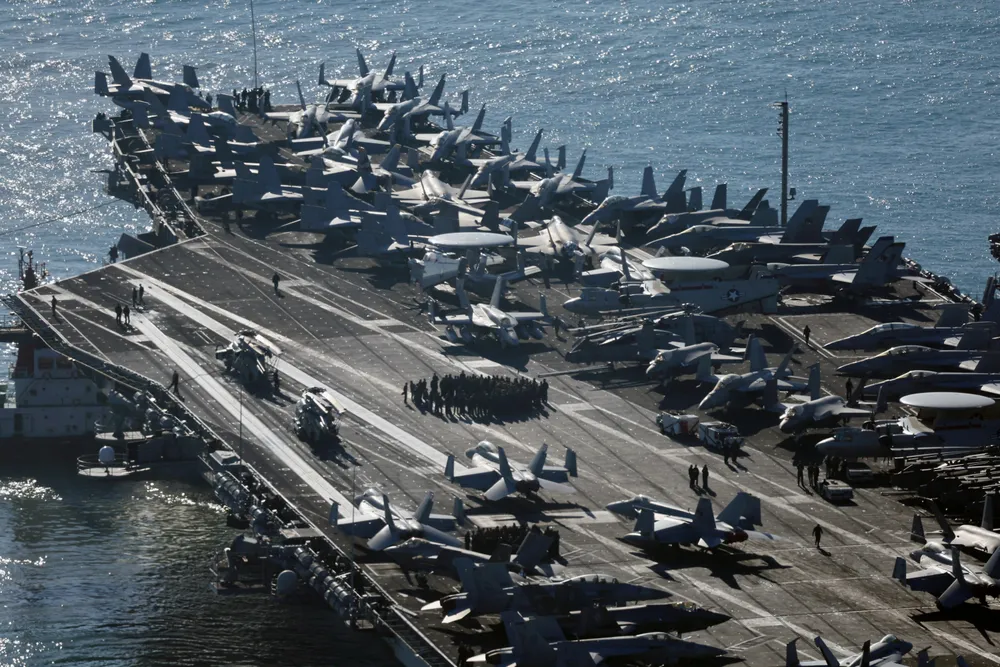Tàu sân bay USS Carl Vinson của Mỹ. Ảnh: REUTERS Tàu sân bay USS Carl Vinson của Mỹ. Ảnh: REUTERS
