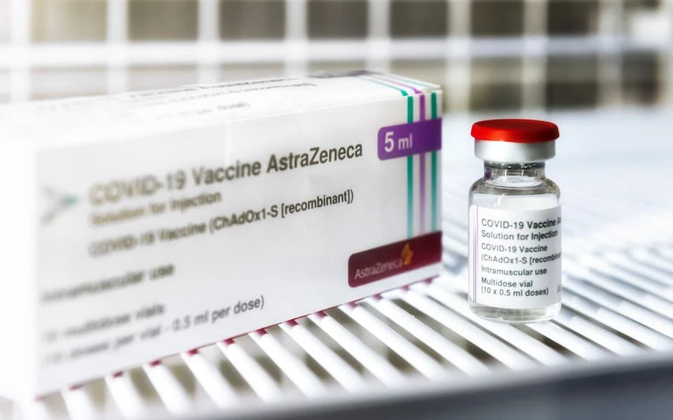 Vaccine Covid-19 của AstraZeneca. Ảnh: TELEGRAPH